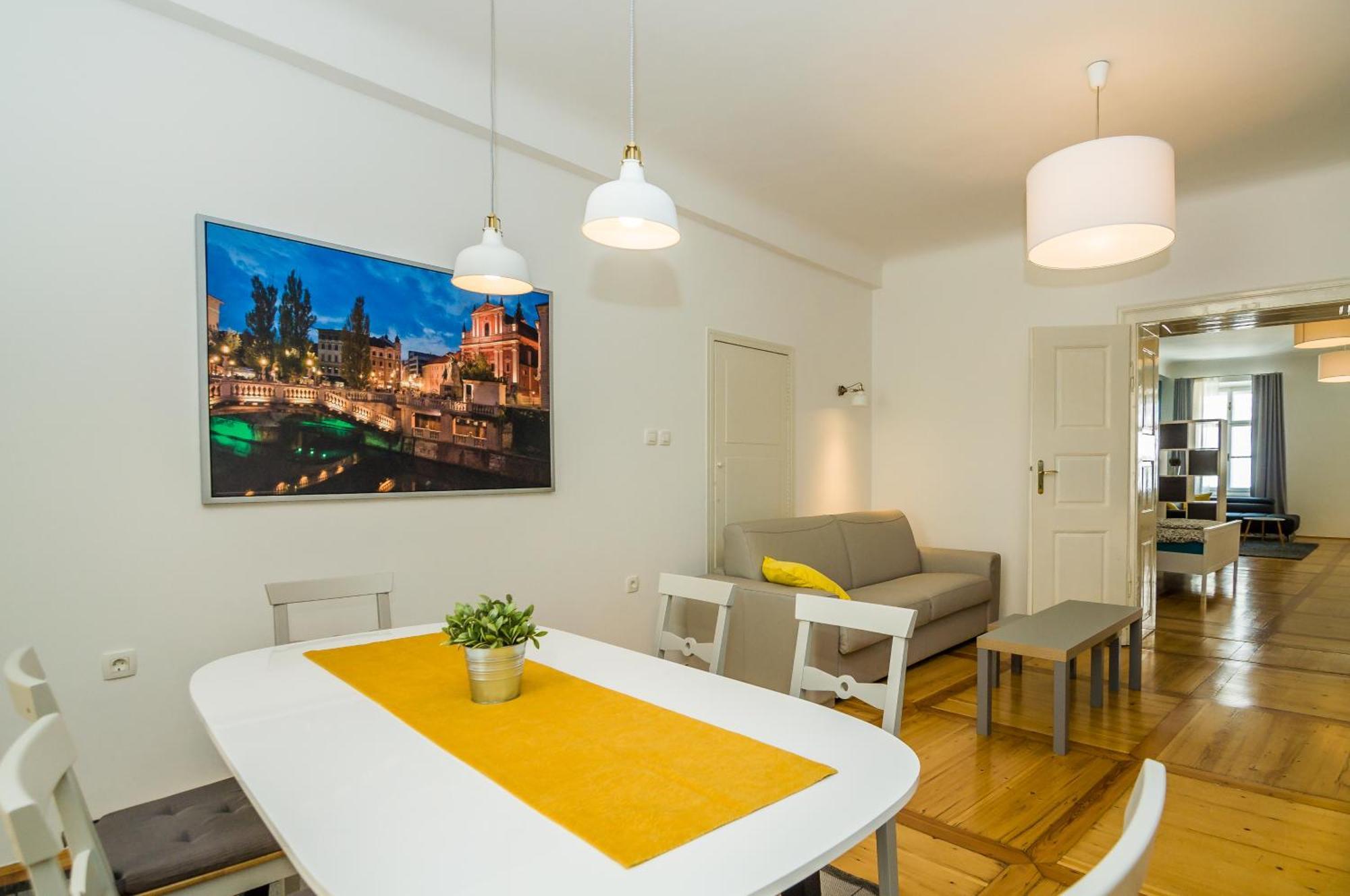 Elegant Central Apartment Ljubljana Ngoại thất bức ảnh