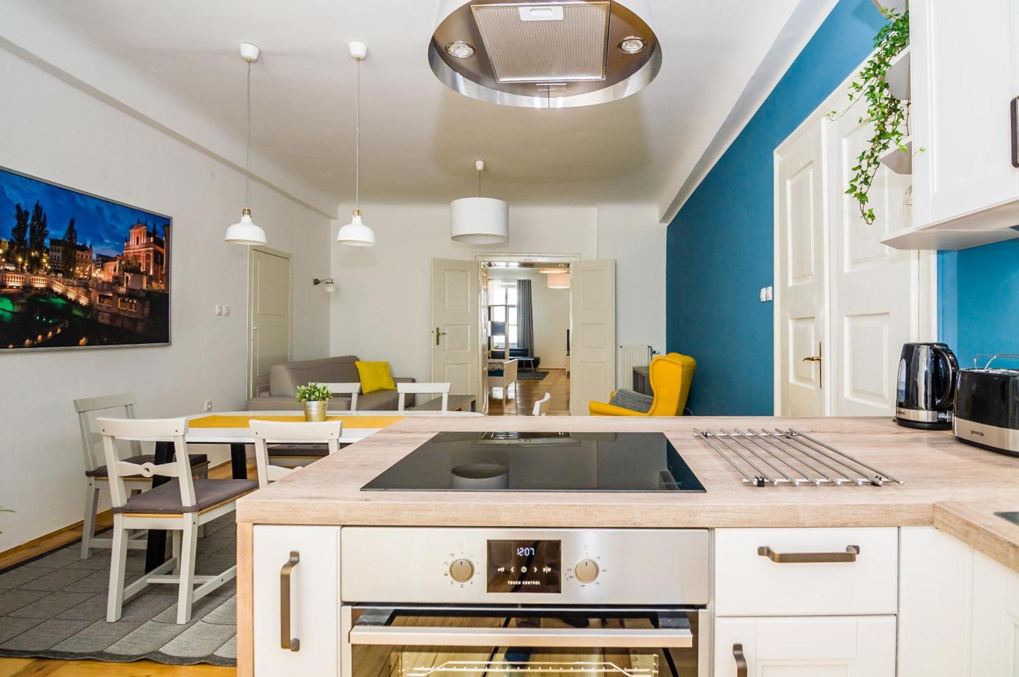 Elegant Central Apartment Ljubljana Ngoại thất bức ảnh